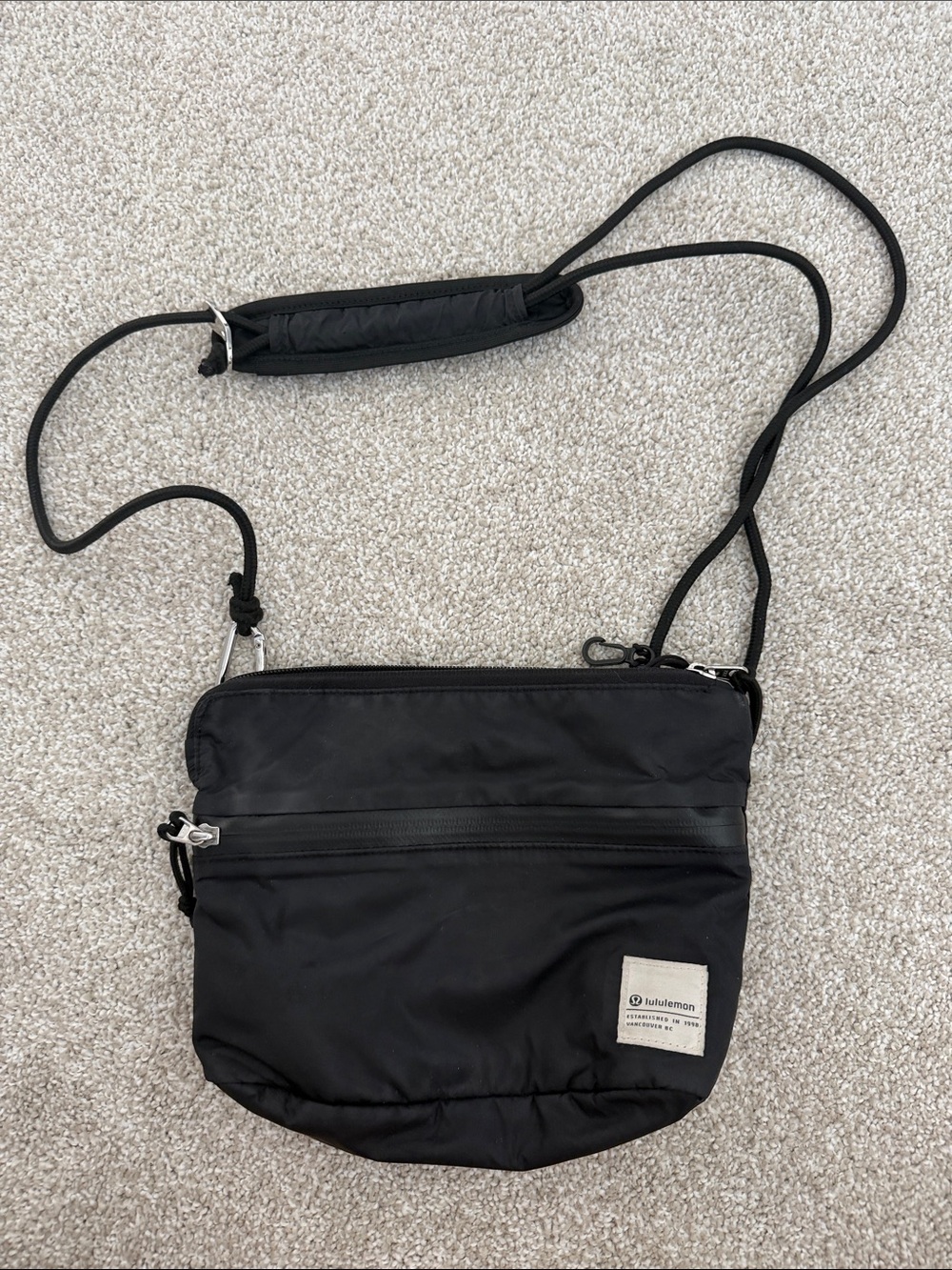 lululemon athletica Black Nylon Crossbody Messenger